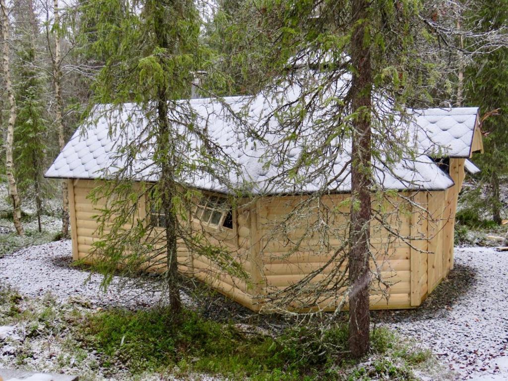 B&B Adventures Äkäslompolo Exterior foto